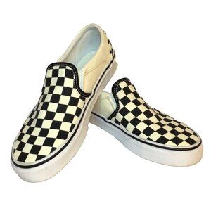 Vans Classic Slip-On Checkerboard Sneakers | Black & White | Women’s 6